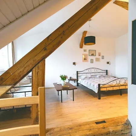 Apartment Cosy On The Main Square *